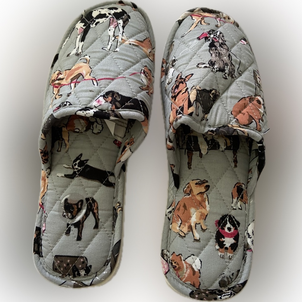 VERA BRADLEY 7-8 SHOW DOG SLIPPERS PAIR